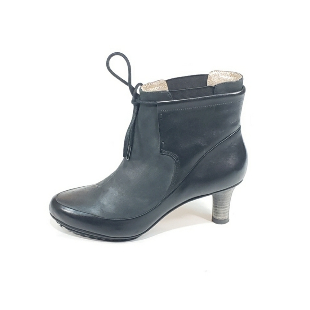 Tsubo Khepri Ankle Boots Booties Heel Almond Toe